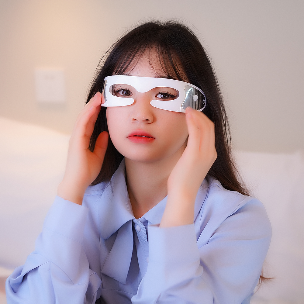 LED Eyecare Mask Device EMS Si - Light Therapy Glasses recensione e prezzo